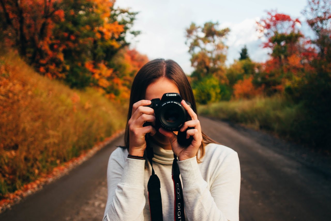 man-person-woman-track-road-photography-78889-pxhere.com